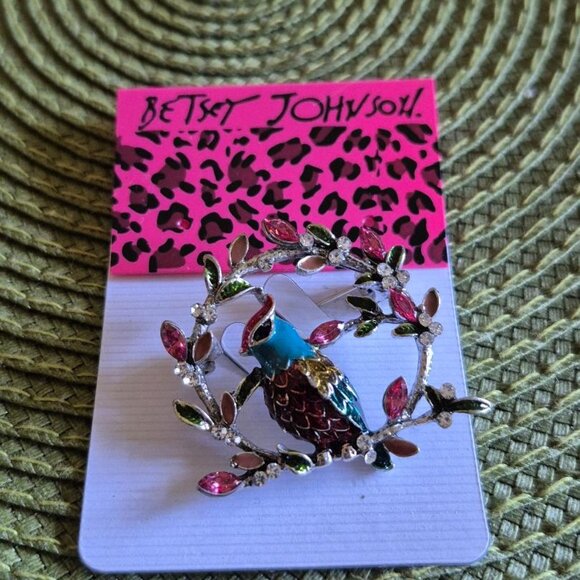 Brooch - Picture 1 of 1